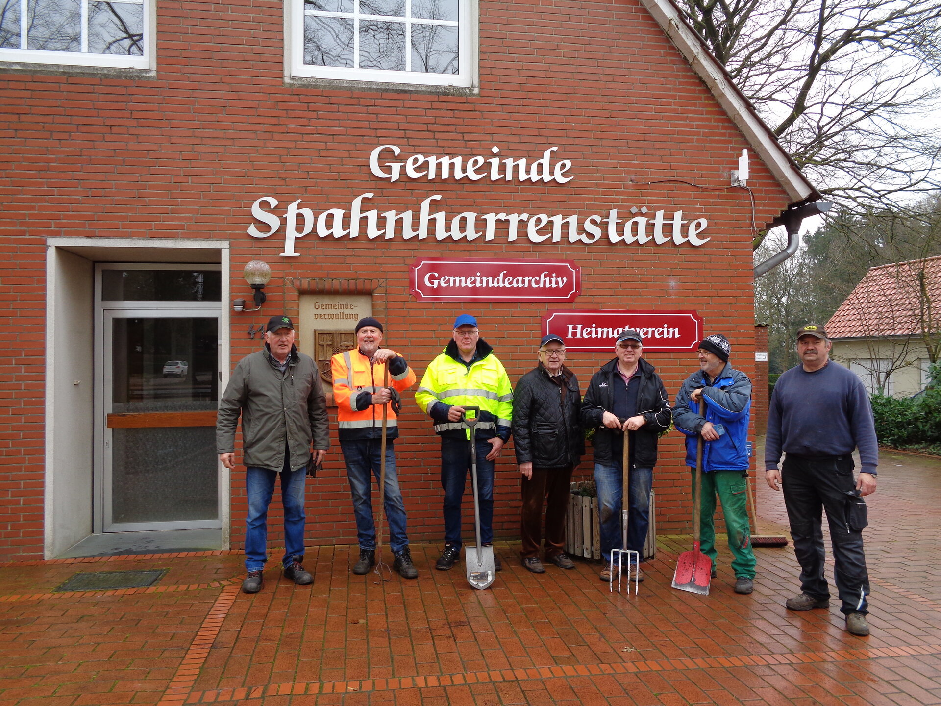 Eine Gruppe mit Menschen